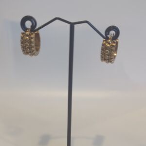 Elegant Gold Hoop Earrings Vintage Monet